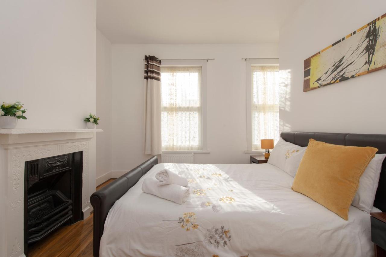 Fortified Home Rochester Luaran gambar